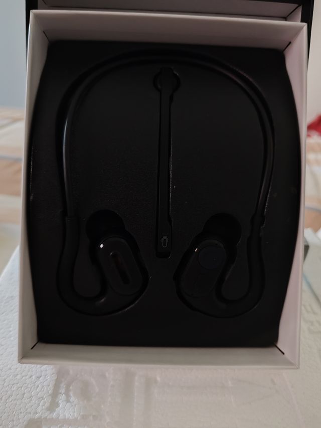 Auriculares inalámbricos GB