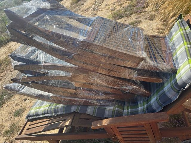 Conjunto mesa sillas jardín -madera  escucho ofert