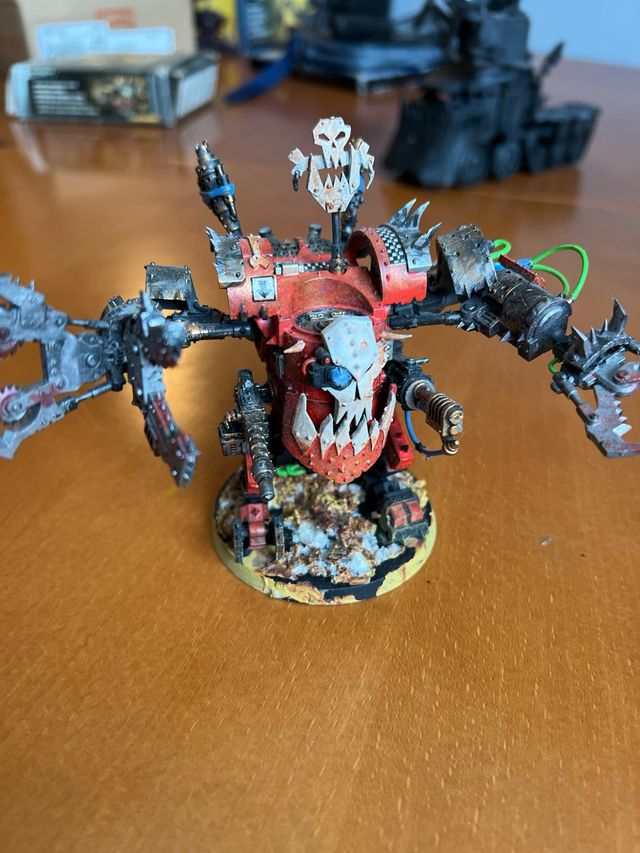 Dreadnought Orko 40k pintado profesional