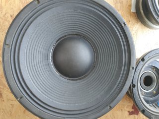 Servicio de reparación de equipos de sonido