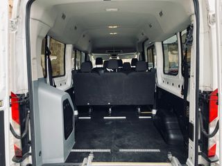 Ford Transit 9plazas ( minusvalidos)