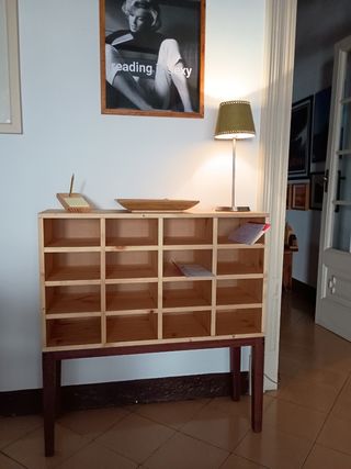 Mueble casillero / recibidor de madera