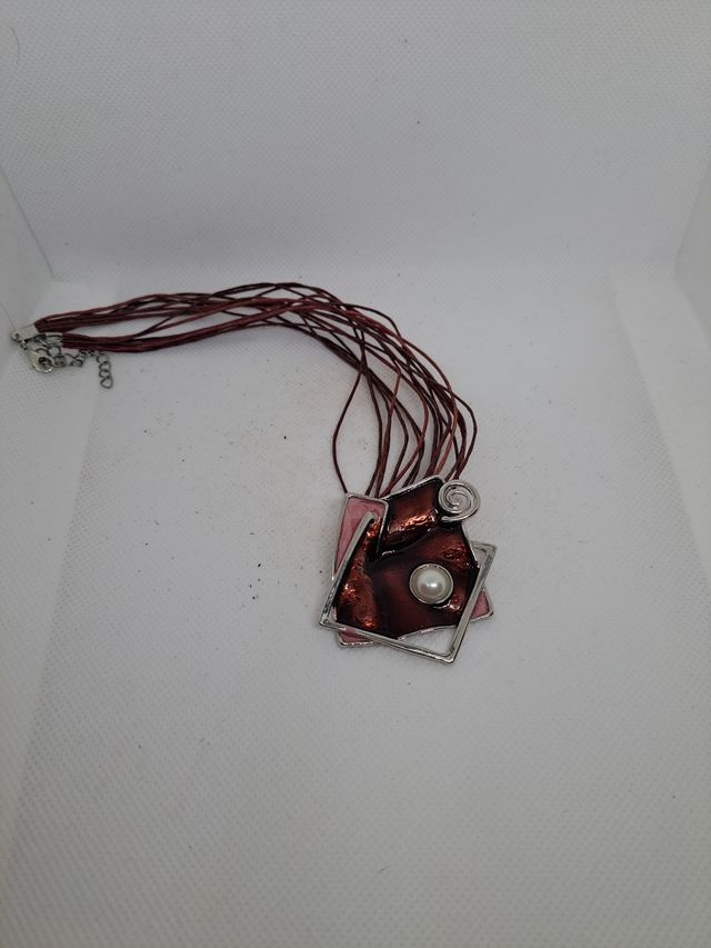 Collana vintage marrone rosa