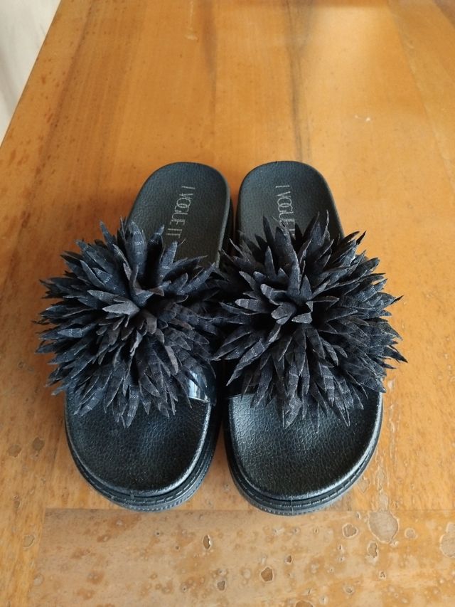 Ciabatte nere donna n.37 - nuove