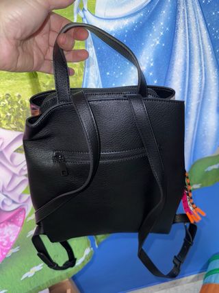 Mochila Desigual negra estampada

