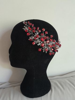 Tocado rojo-plateado boda, evento, fiesta