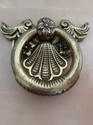 Llamador puerta antiguo dorado