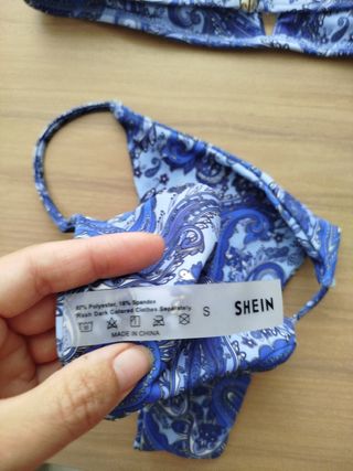 Bikini azul estampado paisley