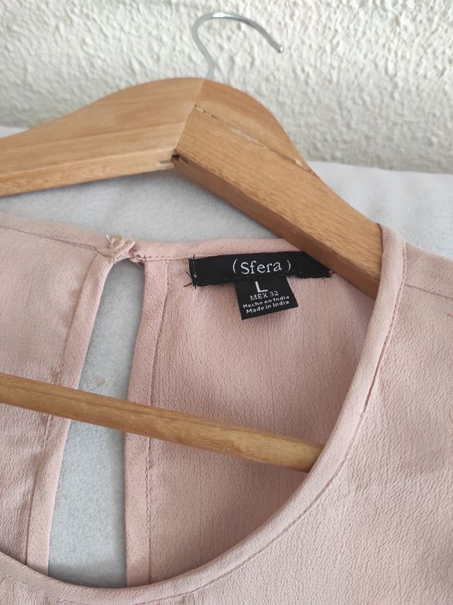 Blusa rosa y roja c/lentejuelas - Talla L