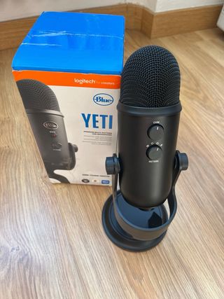 Micrófono Logitech Blue Yeti USB Con caja Original