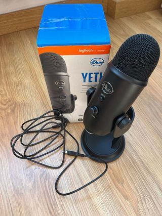 Micrófono Logitech Blue Yeti USB Con caja Original