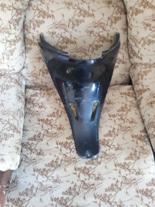 Tapa de debajo del asiento de derbi atlantis