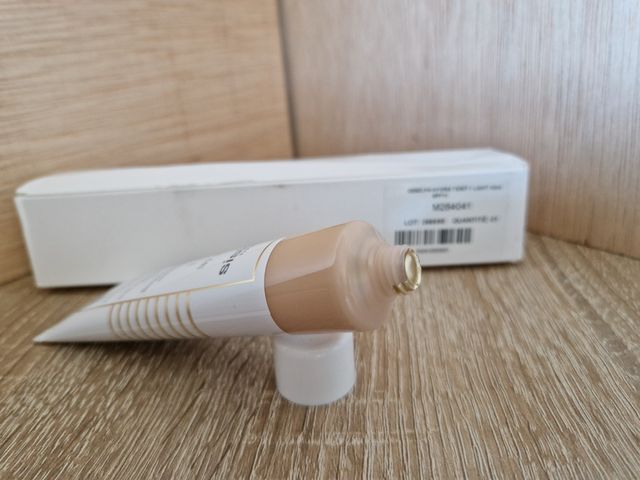 Sisley Phyto Hydra Teint SPF15 - 1 Light