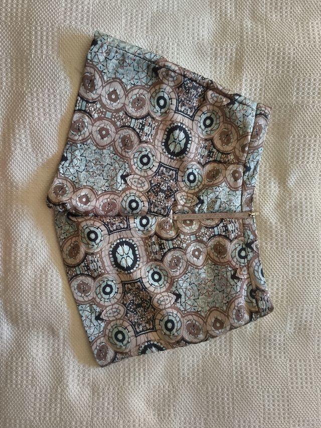 Shorts estampados -talla M