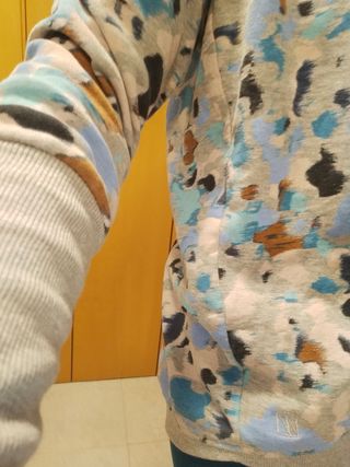 Sudadera Numph azul estampada