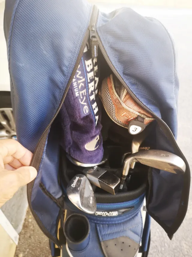 Saco de golfe PING semi-novo