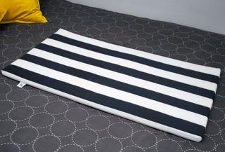 Cojín BANKKAMRAT para banco Smastad de Ikea