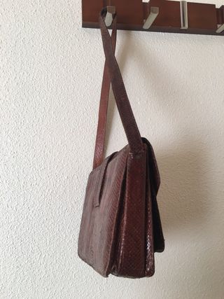 Bolso bandolera marrón piel serpienteantiguo
