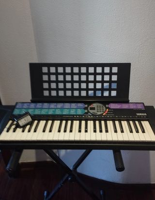 Teclado Yamaha PSR-73