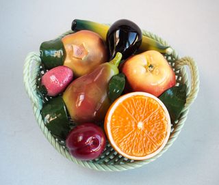 Frutero de cerámica esmaltada. Centro de frutas.