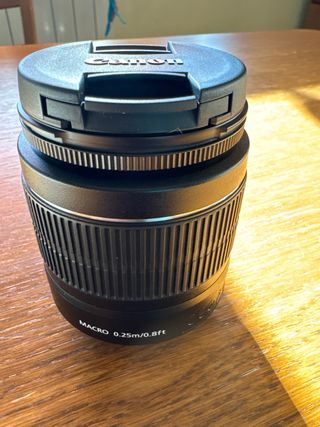 Objetivo Canon EF-S 18-55mm