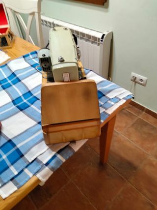Maquina coser