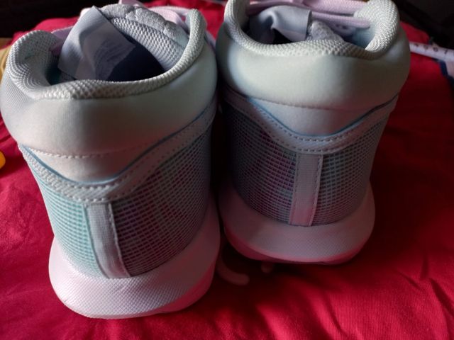 Botas baloncesto Nike Air LeBron witness talla 46 