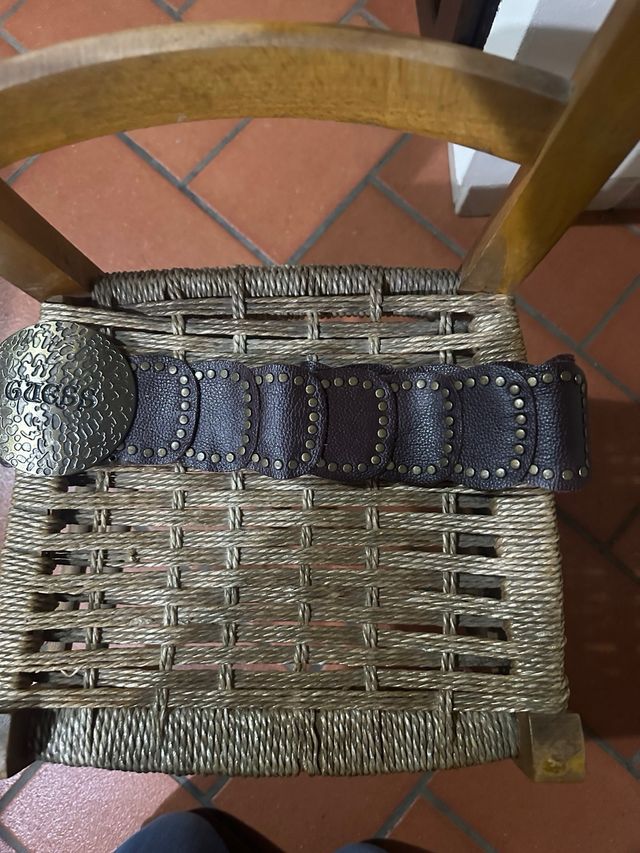 Cintura Guess marrone e oro in pelle