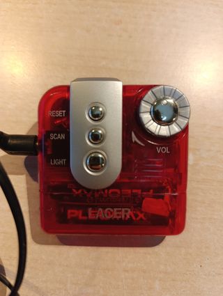 Radio FM  Mini  portátil , a pilas