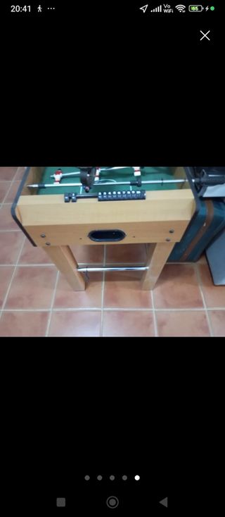 Futbolín de madera