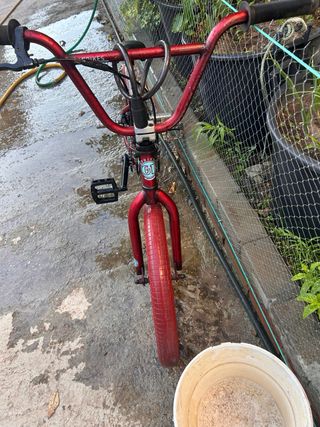 BMX GT Bikes Slámmer roja