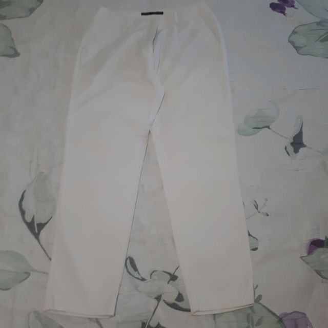 Pantalón Zara blanco recto -talla 38-40