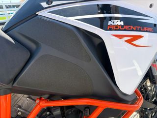 KTM 1090 ADVENTURE R