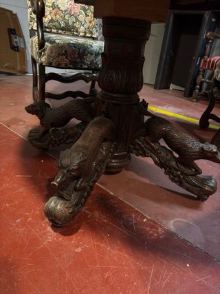 Mesa redonda antigua + 4 sillas