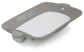 Cuna de viaje musical con cambiador y balancín