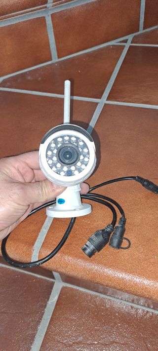 Telecamera WiFi Wansview 1080P Esterno