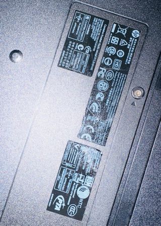 Portátil HP Negro/Gris oscuro - Ordenador