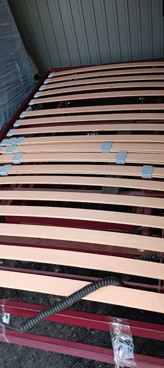 Cama medicinal con mando