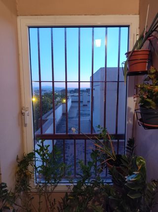 Ventana abatible una hoja 