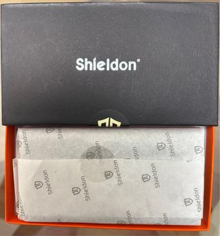 Funda Shieldon iPhone 6.1”- Negra Precio orig. 31€