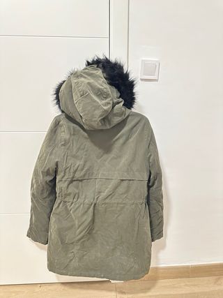 Parka militar Primark verde oliva