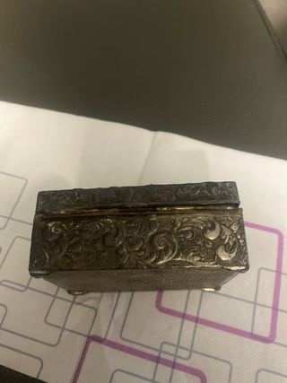 Caja vintage metal y madera