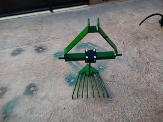 Arranca patatas tractor