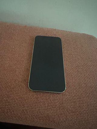 iPhone 12 Pro dorado