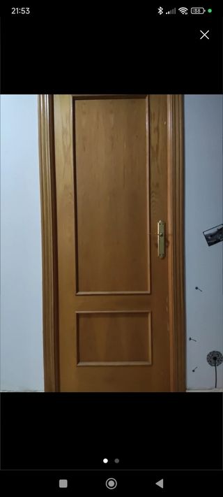 Puerta madera maciza
