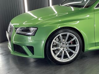 Audi RS4 2013