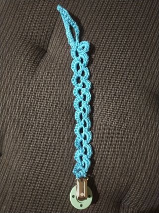 Portaciuccio azzurro di cotone all'uncinetto