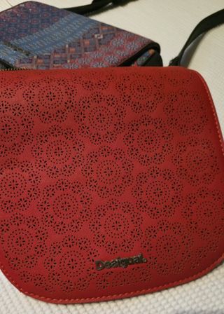 Bolso Desigual bandolera rojo original