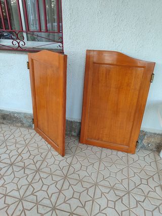 Puertas madera saloon 2uds