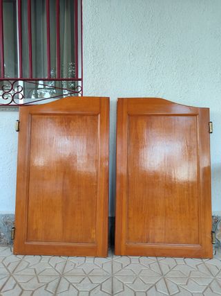 Puertas madera saloon 2uds